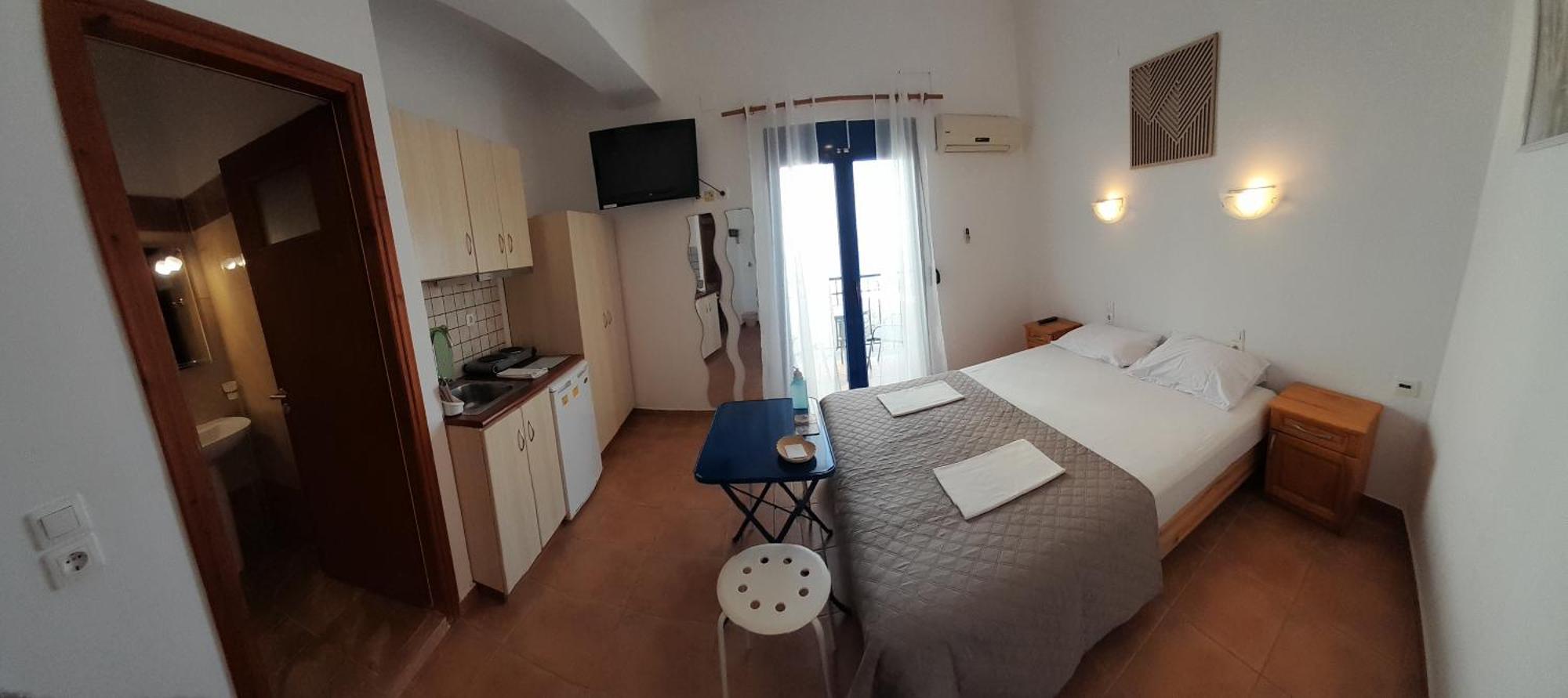 Lydia Mare Aparthotel Ágios Kírykos Room photo