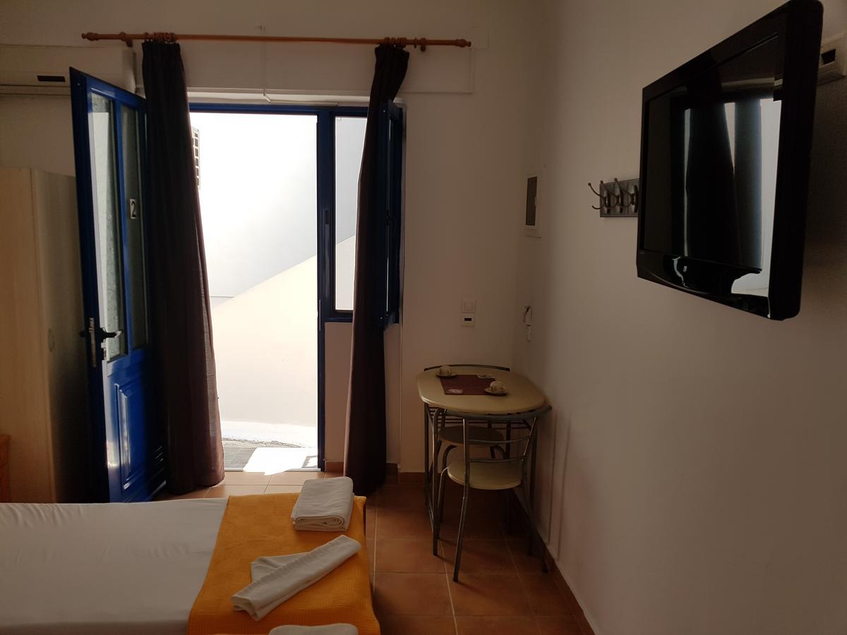 Lydia Mare Aparthotel Ágios Kírykos Exterior photo